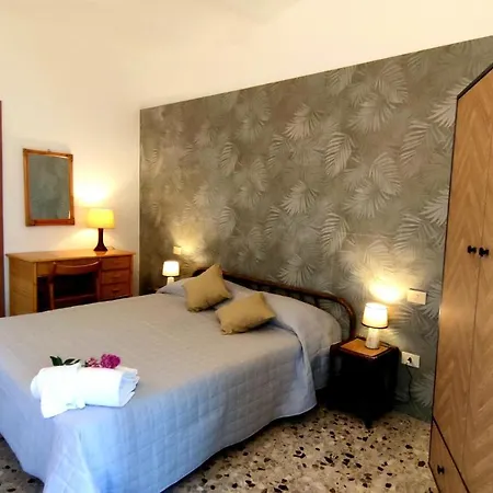 Hotell Boutique Golfo Azzurro 3*