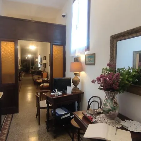 Hotell Boutique Golfo Azzurro 3*